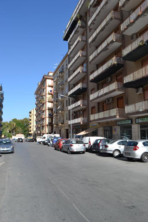 A Tre Passi Dal Centro Otel Palermo Dış mekan fotoğraf